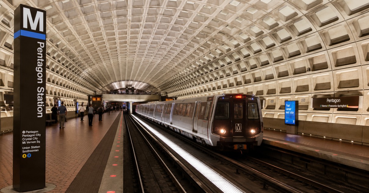 DC Metro Pentagon Station-Schedule, Fares & Parking (2026)