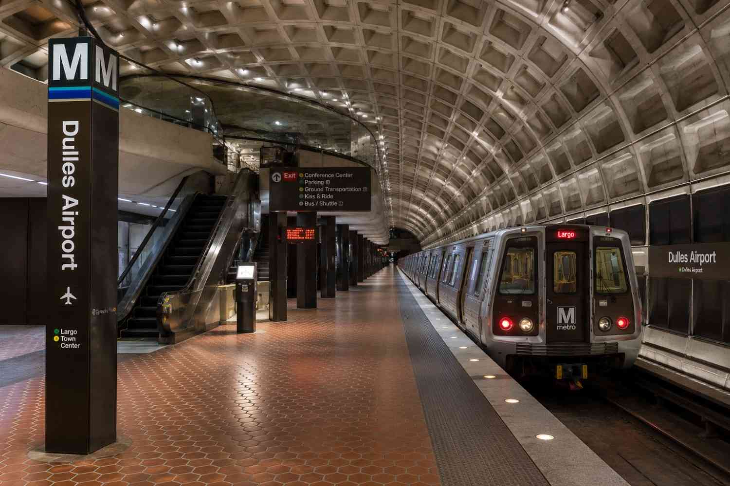 DC Metro Dulles Airport Station Schedule & Guide